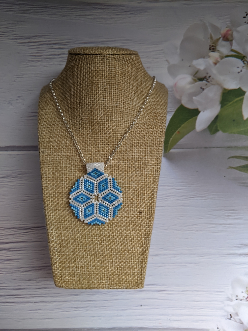 Blue Geometric Beaded Pendant Necklace
